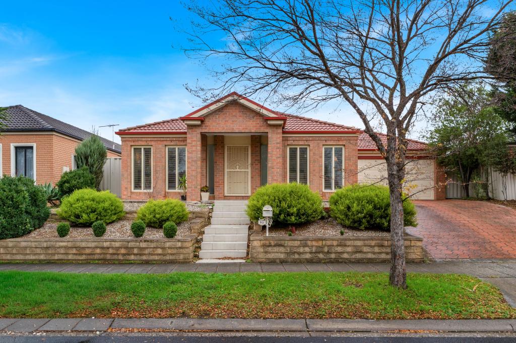 93 Golf View Dr, Craigieburn, VIC 3064