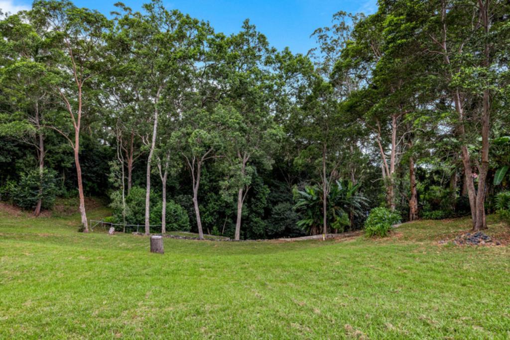 8 Allinga St, Mount Lofty, QLD 4350