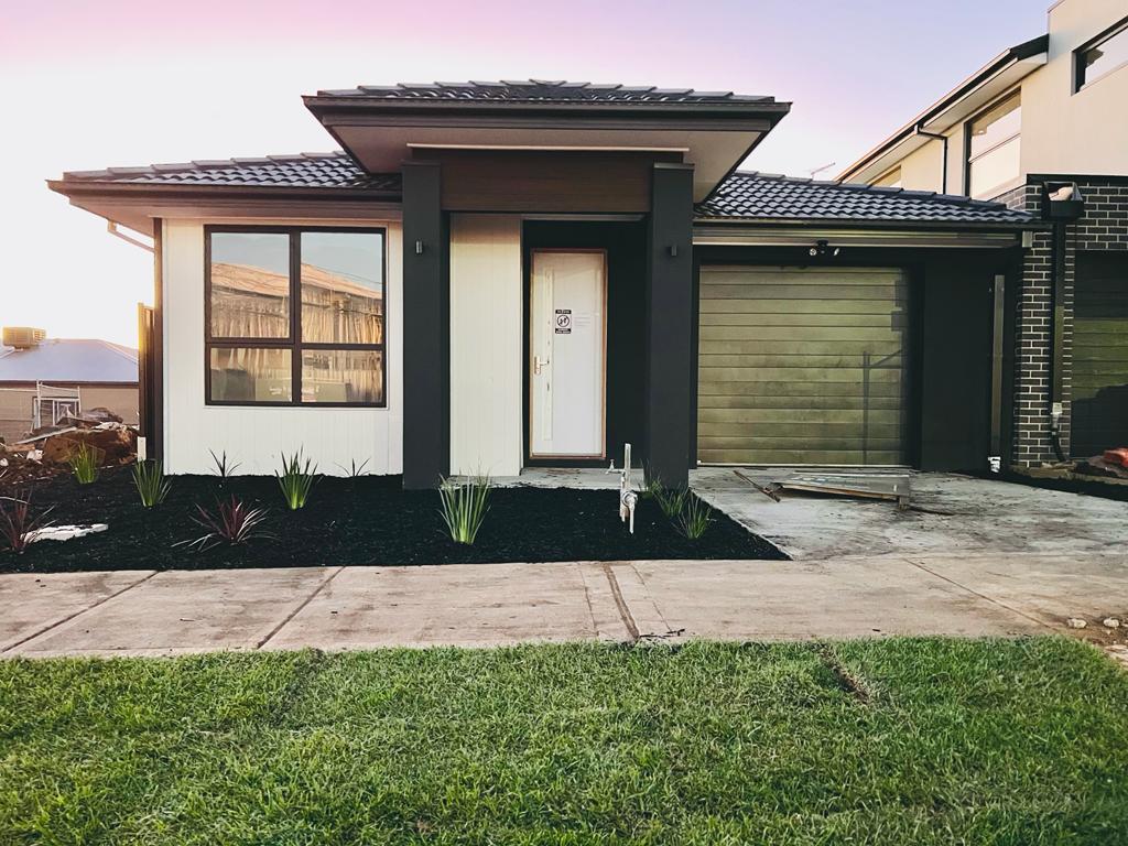 4 GALERAS ST, TRUGANINA, VIC 3029