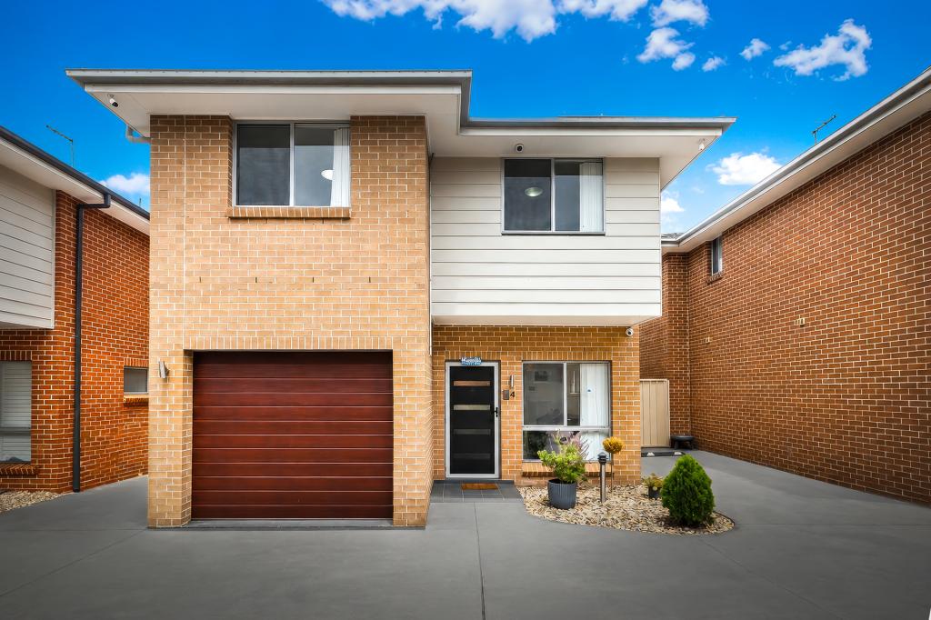 4 Emblica Gld, Kellyville Ridge, NSW 2155