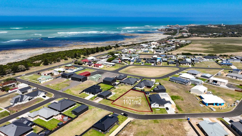 11 NAUTILUS DR, PORT MACDONNELL, SA 5291