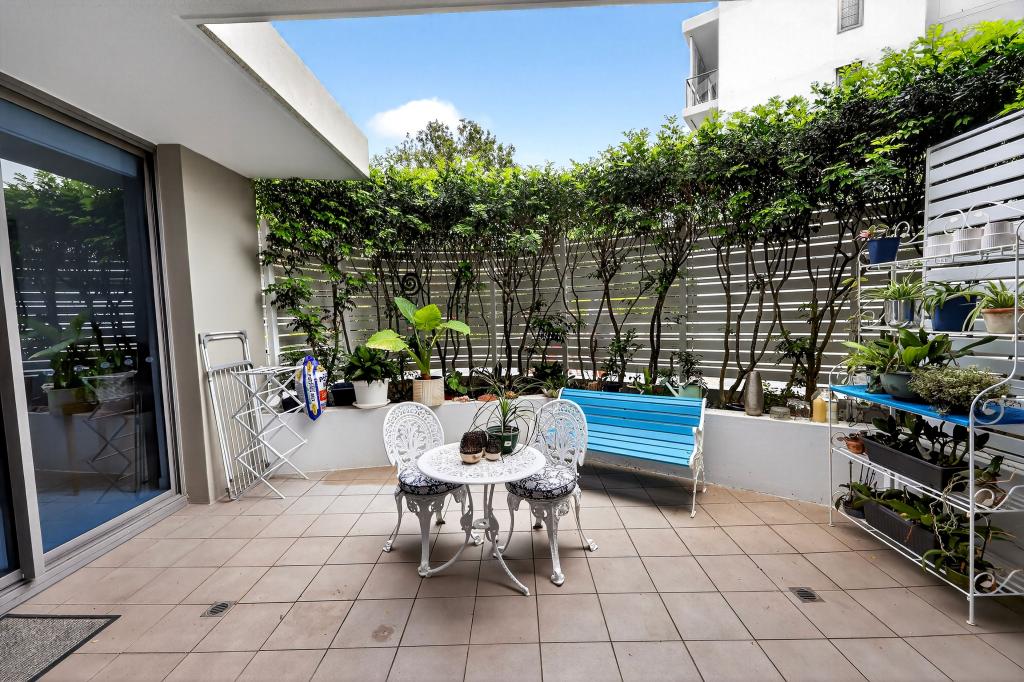 1001/438 Marine Pde, Biggera Waters, QLD 4216