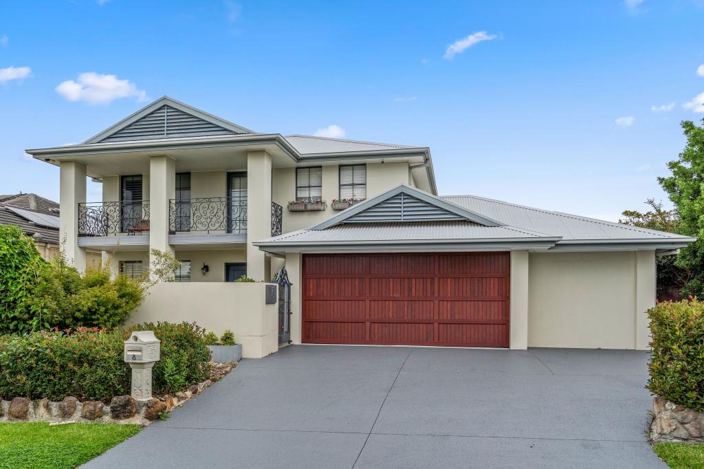 8 Cove Bvd, Shell Cove, NSW 2529