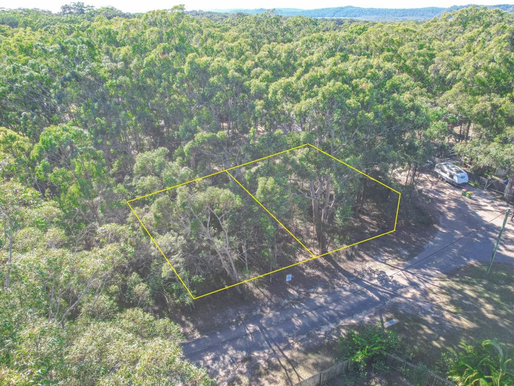 4-6 Turell St, Russell Island, QLD 4184