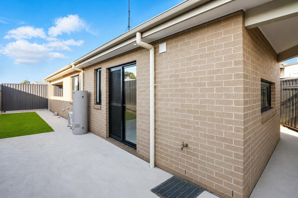 43a Milton St, Colyton, NSW 2760