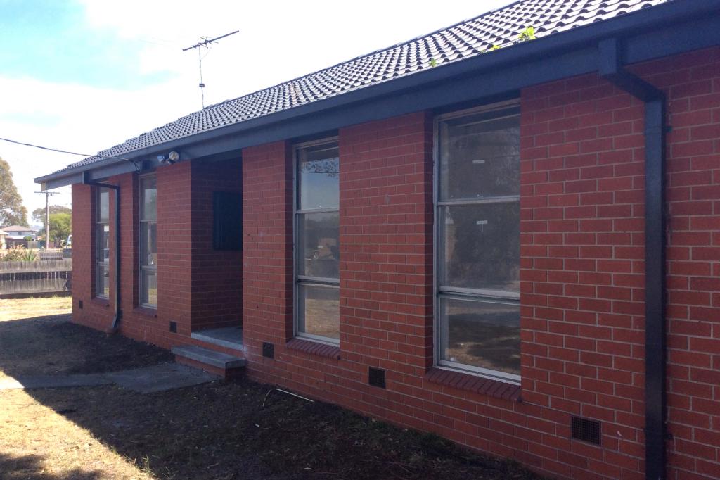 8 Howitt Ave, Corio, VIC 3214