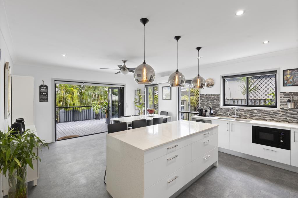 3 Millswood Ct, Robina, QLD 4226