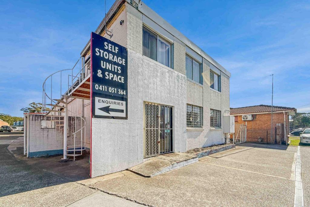 SHOP 1/113 INDUSTRIAL RD, OAK FLATS, NSW 2529