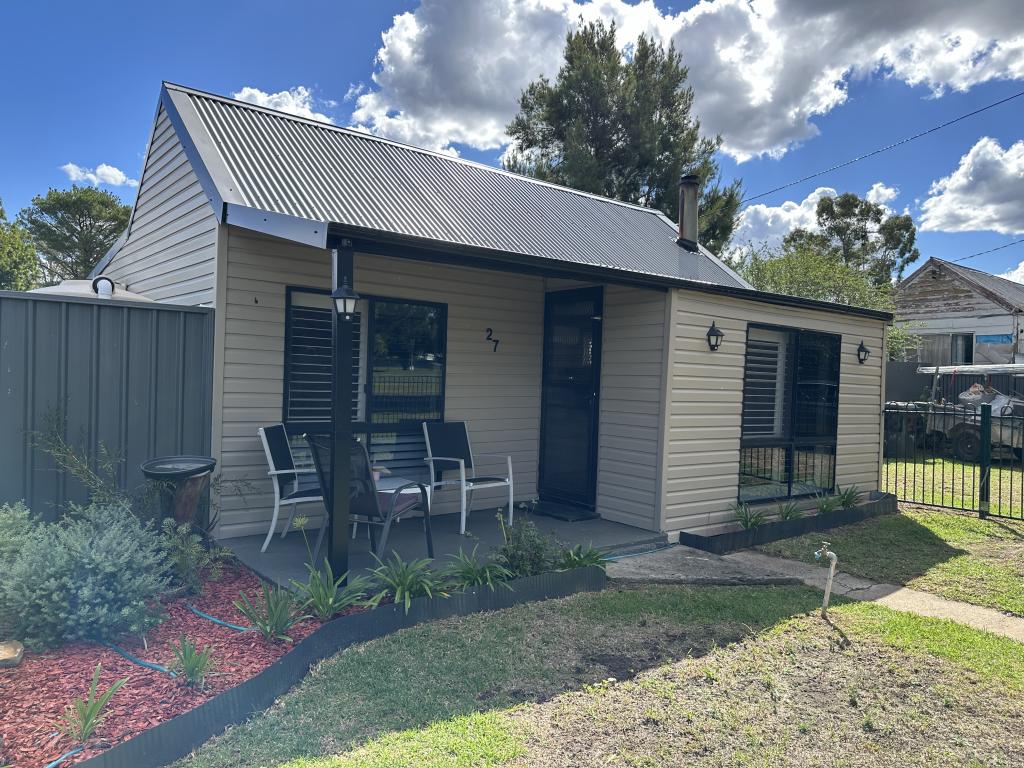 27 Mclean St, Coolah, NSW 2843