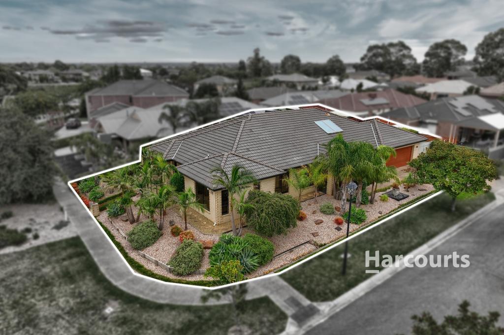 28 Clearwater Dr, Pakenham, VIC 3810