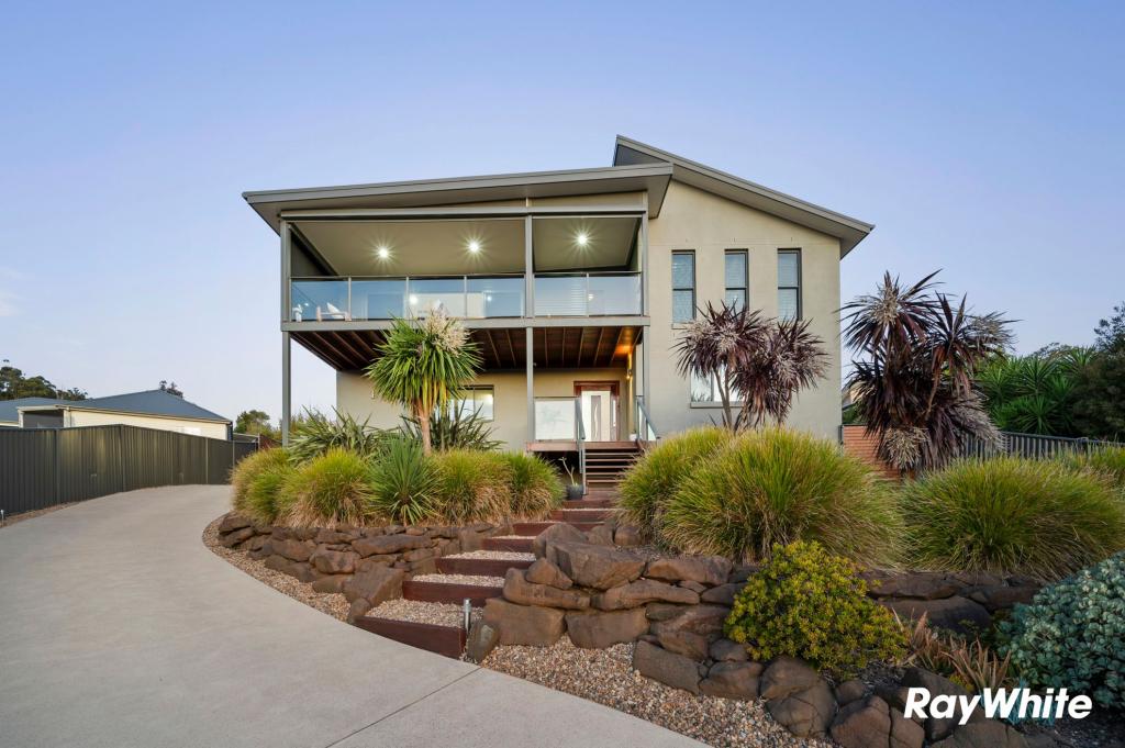 32 Broomfield Cres, Long Beach, NSW 2536