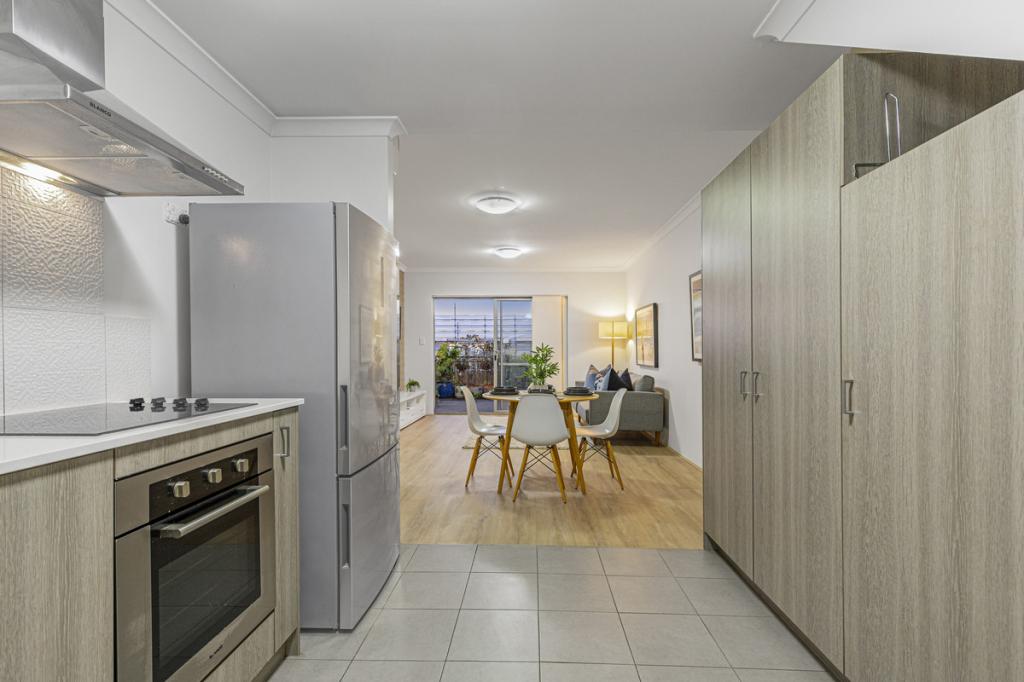 12/2 Royston Link, Butler, WA 6036