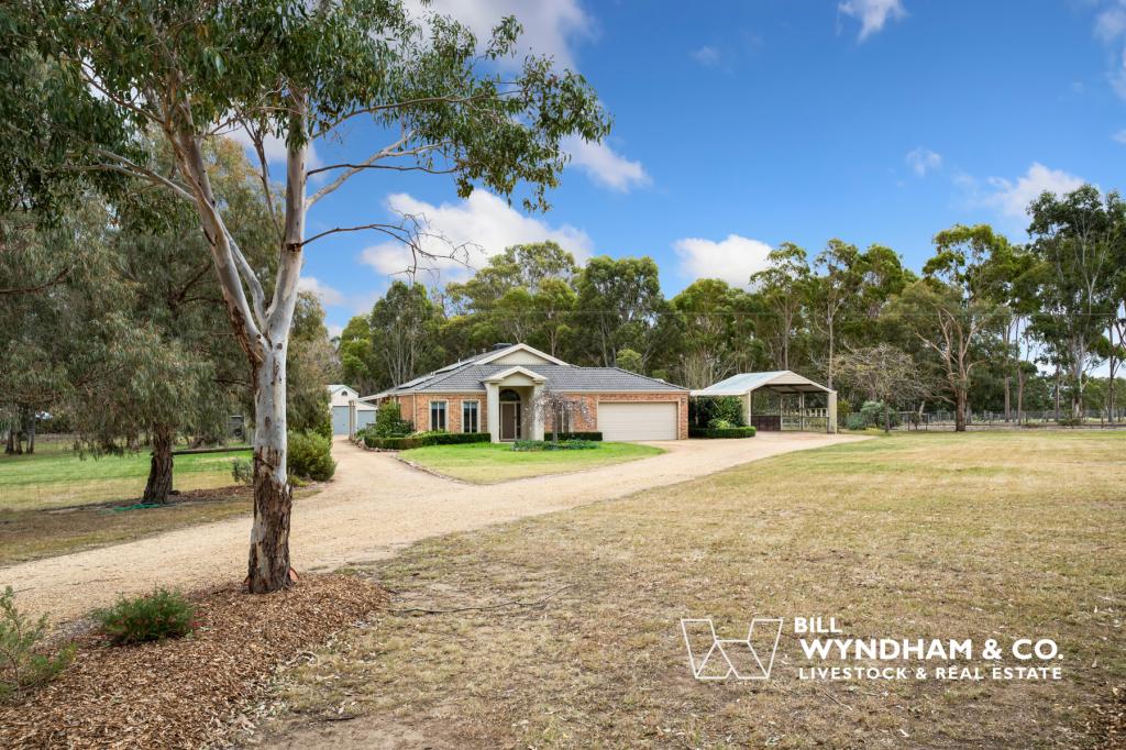 1279 FORGE CREEK ROAD RD, EAGLE POINT, VIC 3878