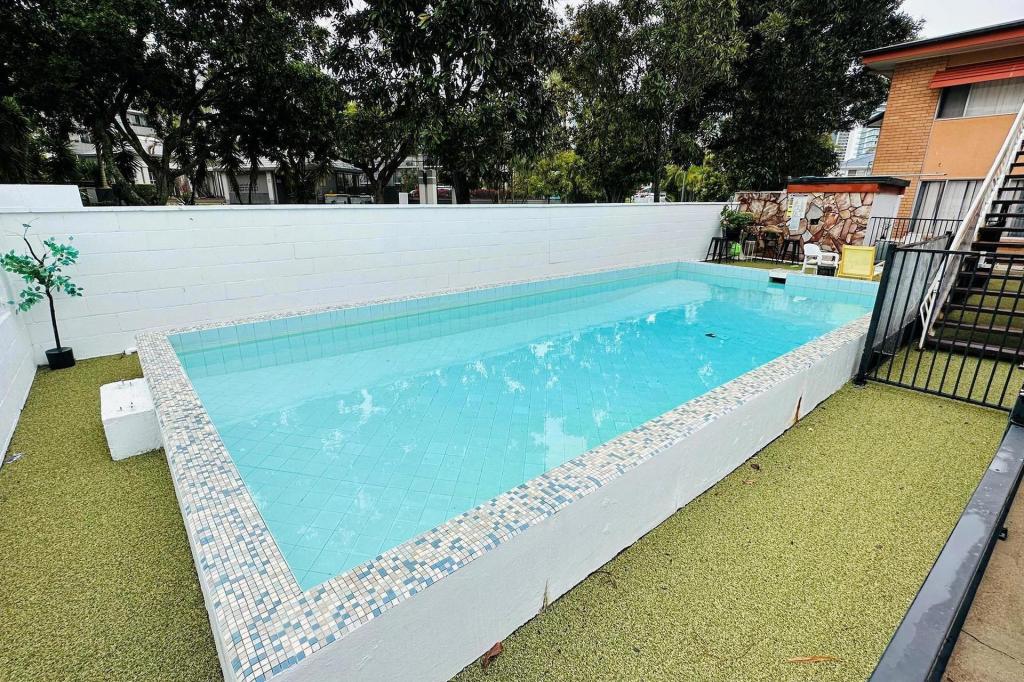 4/59 Paradise Island, Surfers Paradise, QLD 4217