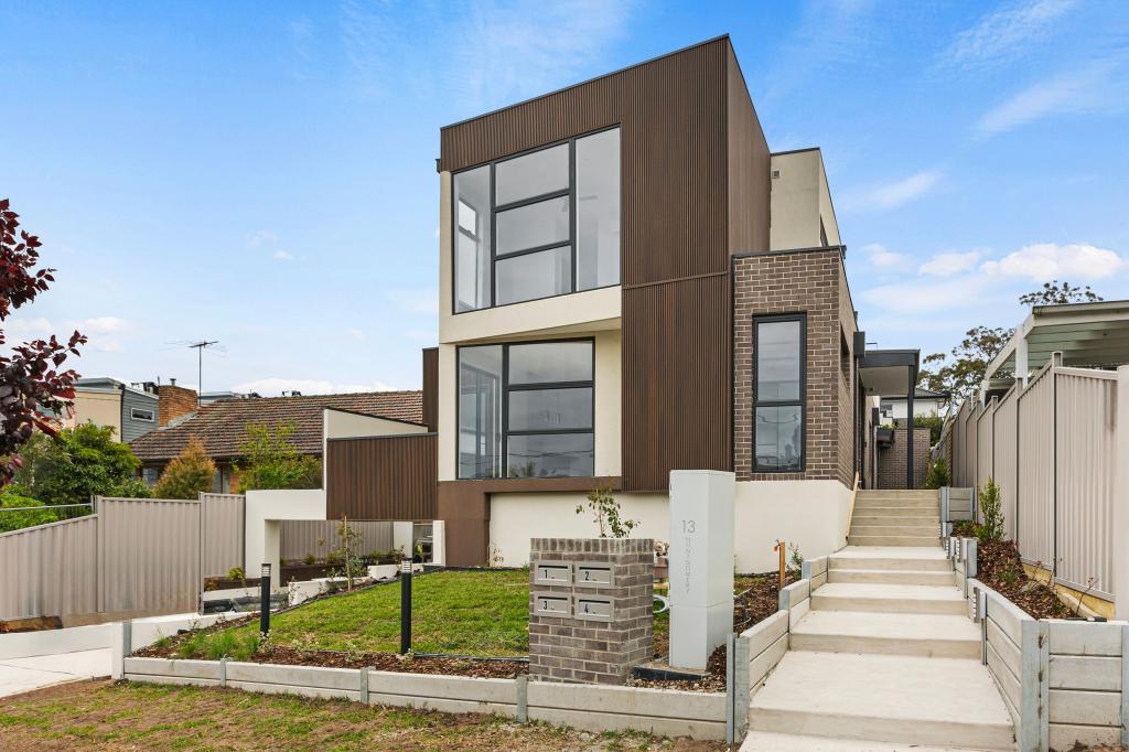 2&3/13 Montgomery Pl, Bulleen, VIC 3105