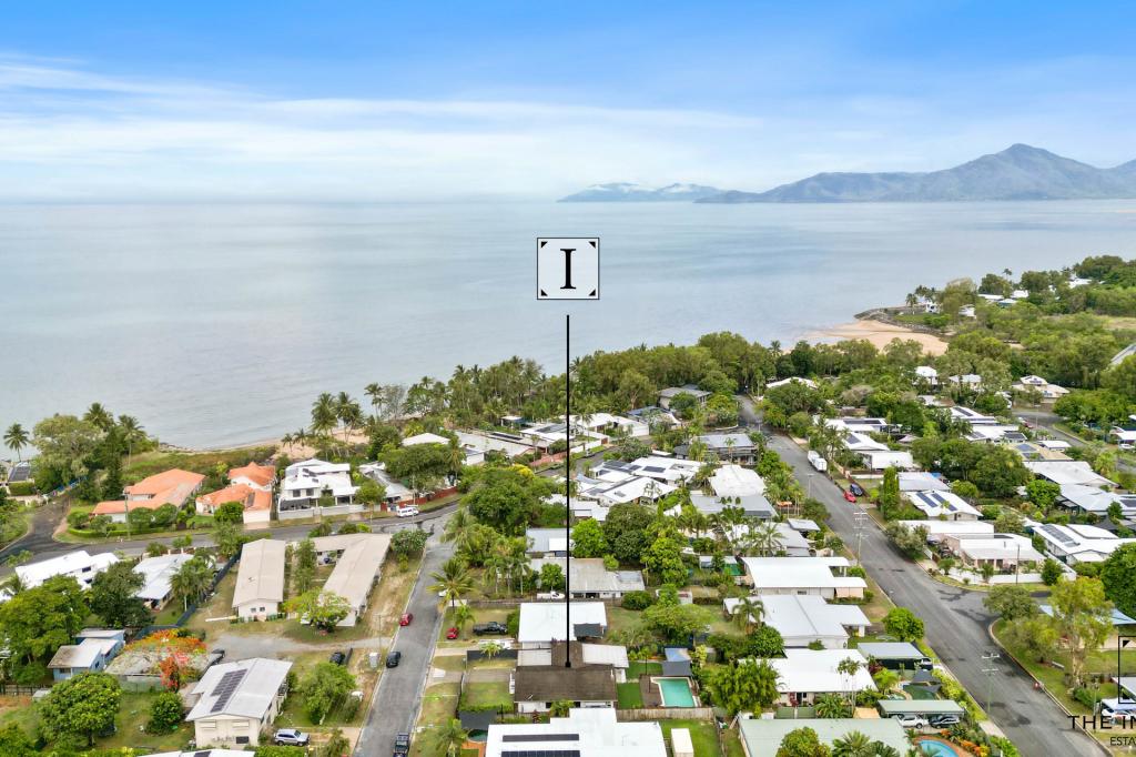 9 Zamia St, Holloways Beach, QLD 4878