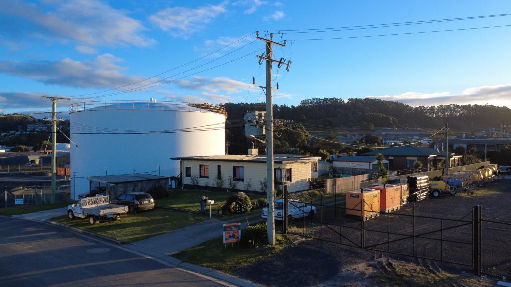 6 & 8 Dedham St, Wivenhoe, TAS 7320