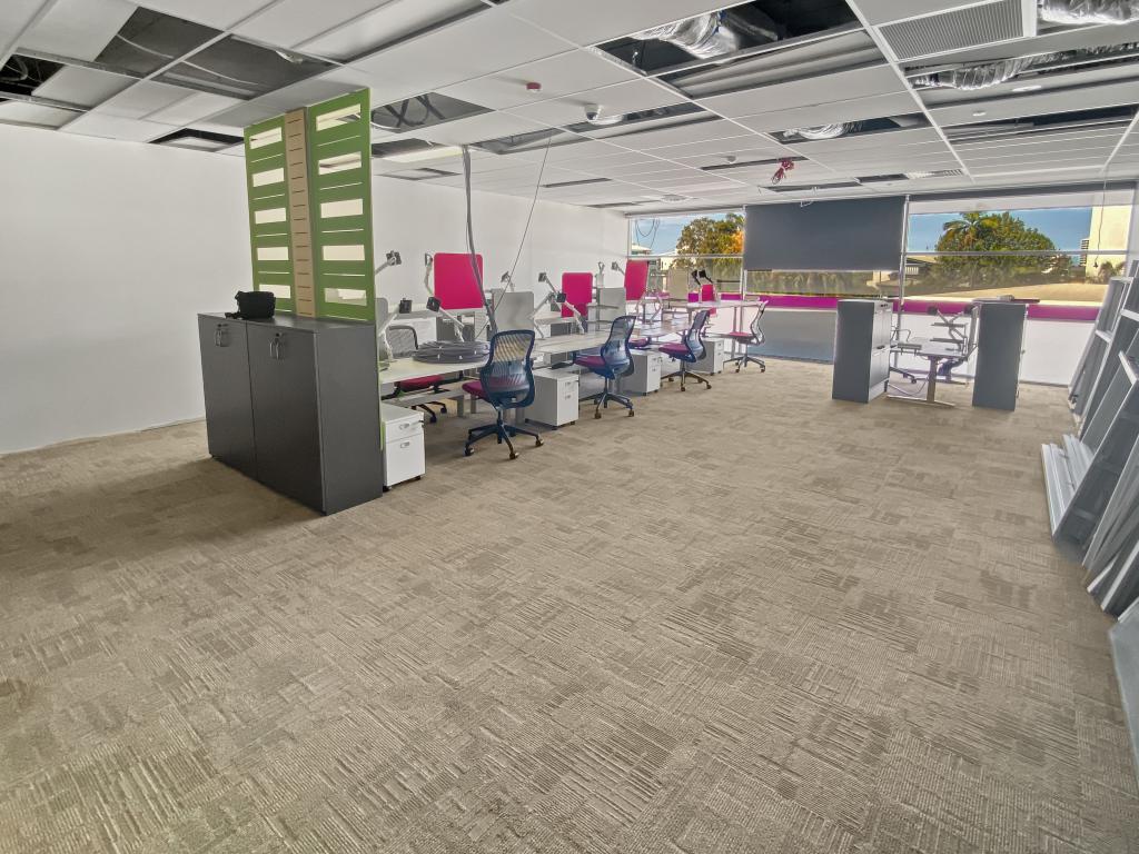 Suite 2/301/4 Maud St, Maroochydore, QLD 4558