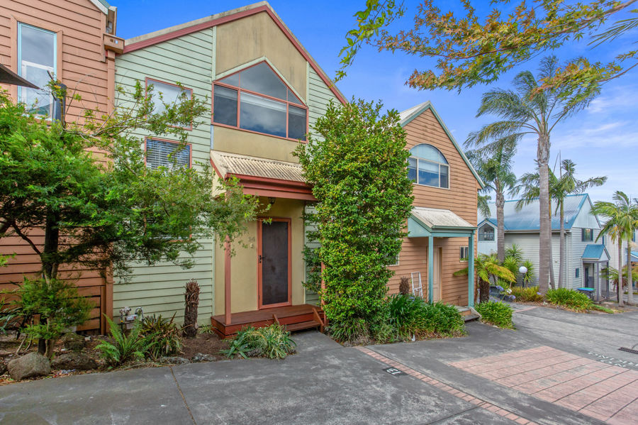 14/3 ASHLEY ST, WANTIRNA, VIC 3152