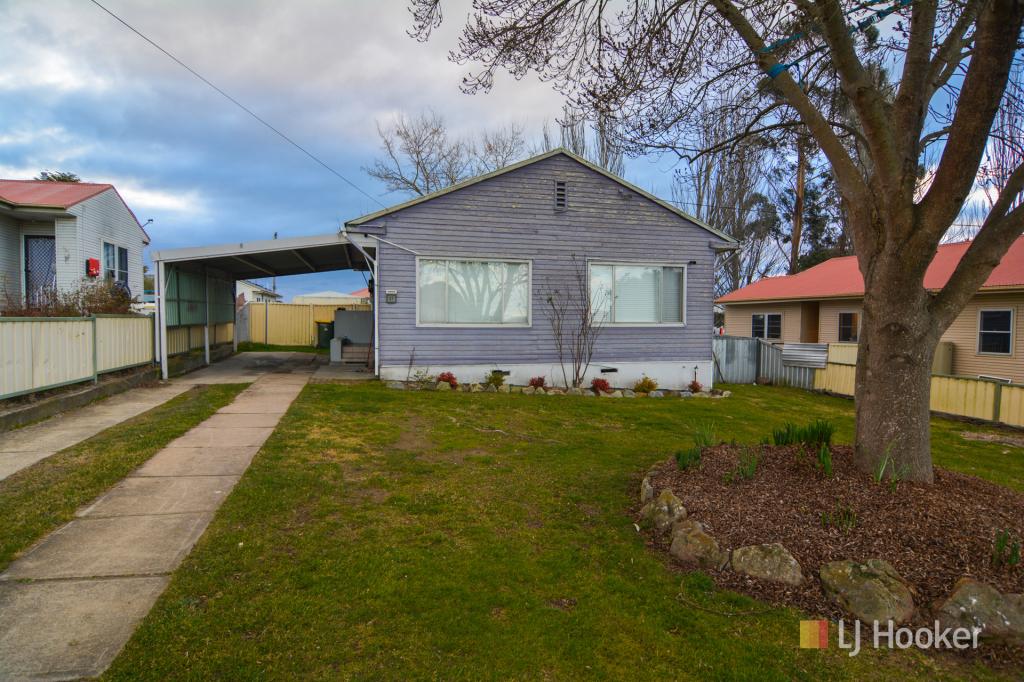 27 Hume Ave, Wallerawang, NSW 2845