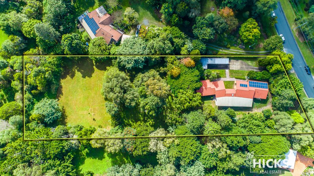 9 Weston Dr, Bunya, QLD 4055