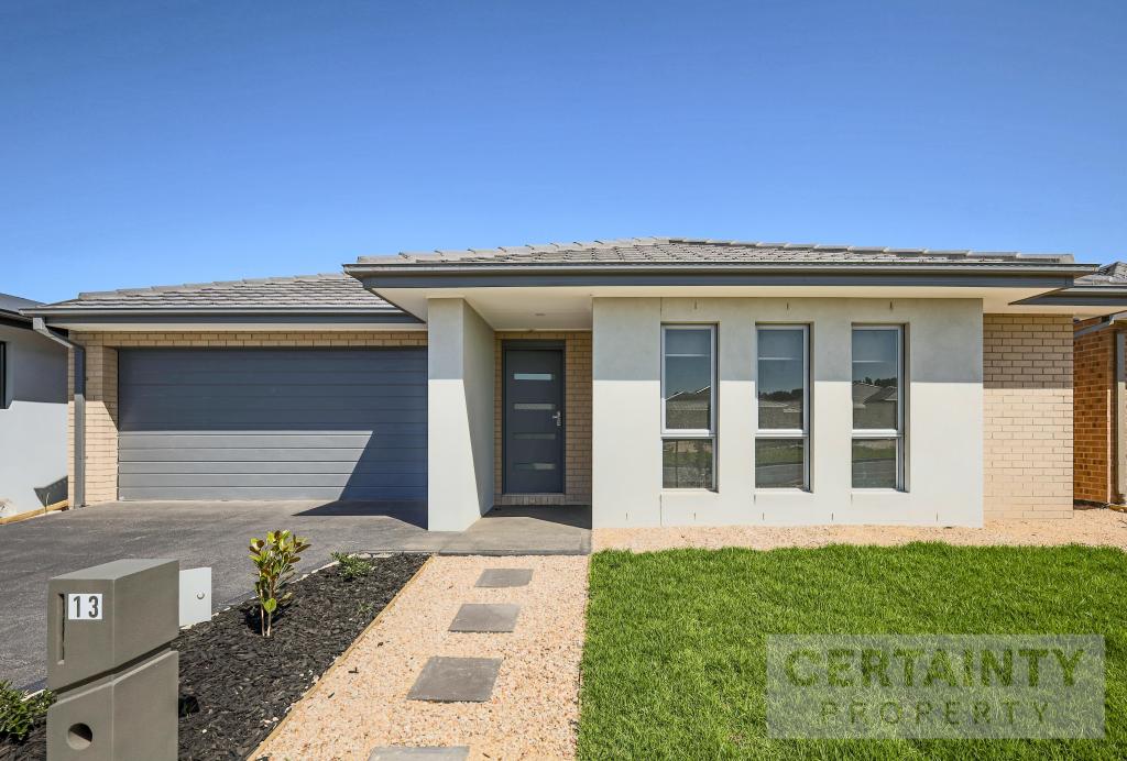 13 Murray St, Beveridge, VIC 3753