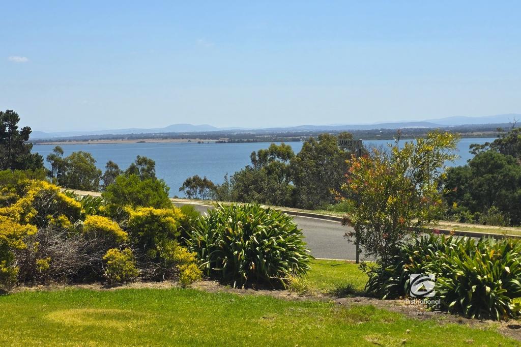 1 Peter Rd, Metung, VIC 3904