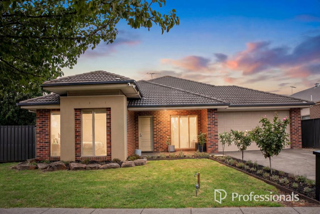 36 Everly Cct, Pakenham, VIC 3810