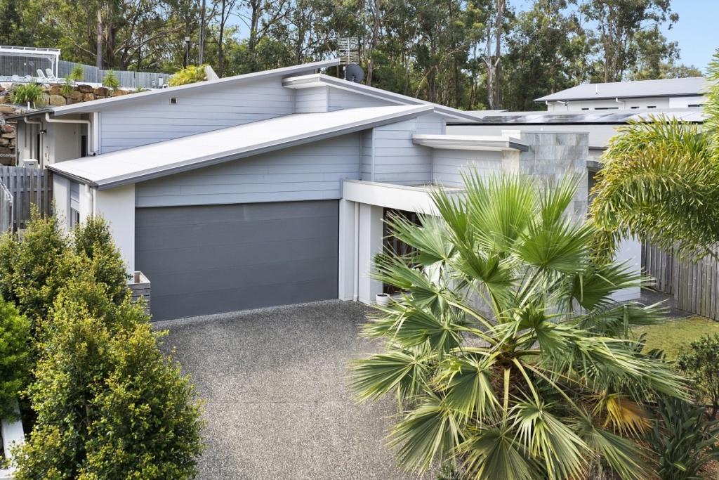 3 Greenview Pl, Reedy Creek, QLD 4227