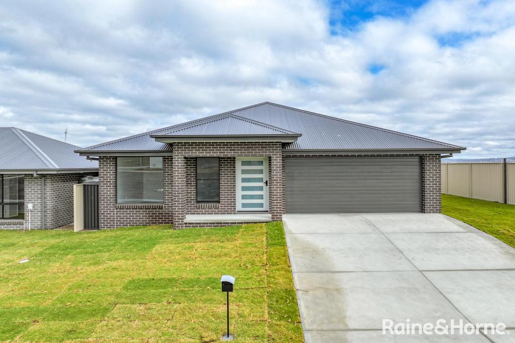 3 Emmett Dr, Kelso, NSW 2795