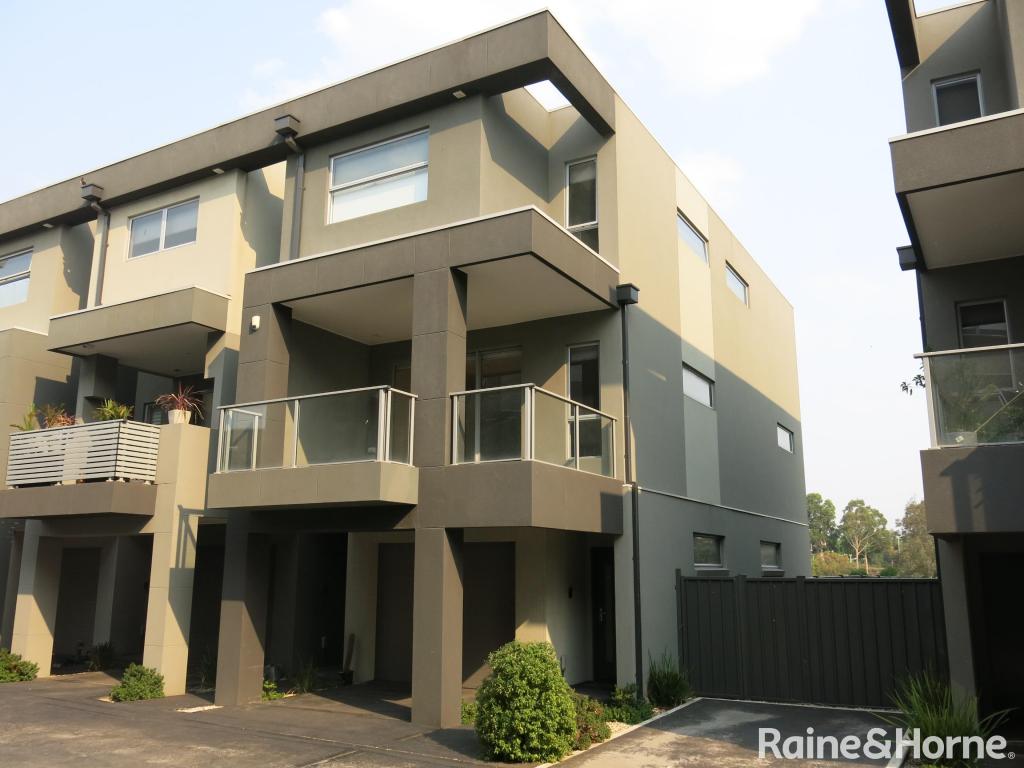 7/13 GREVILLE ST, CAROLINE SPRINGS, VIC 3023