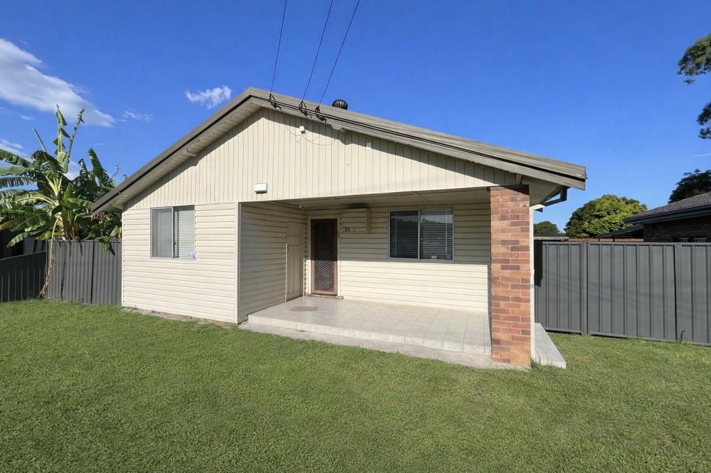 13 Oramzi Rd, Girraween, NSW 2145