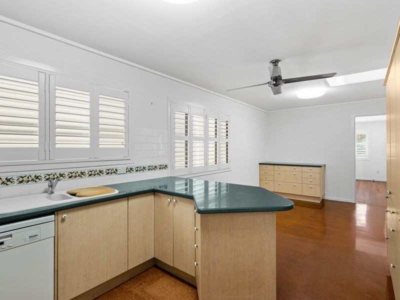 12 NETTING ST, SUNNYBANK HILLS, QLD 4109