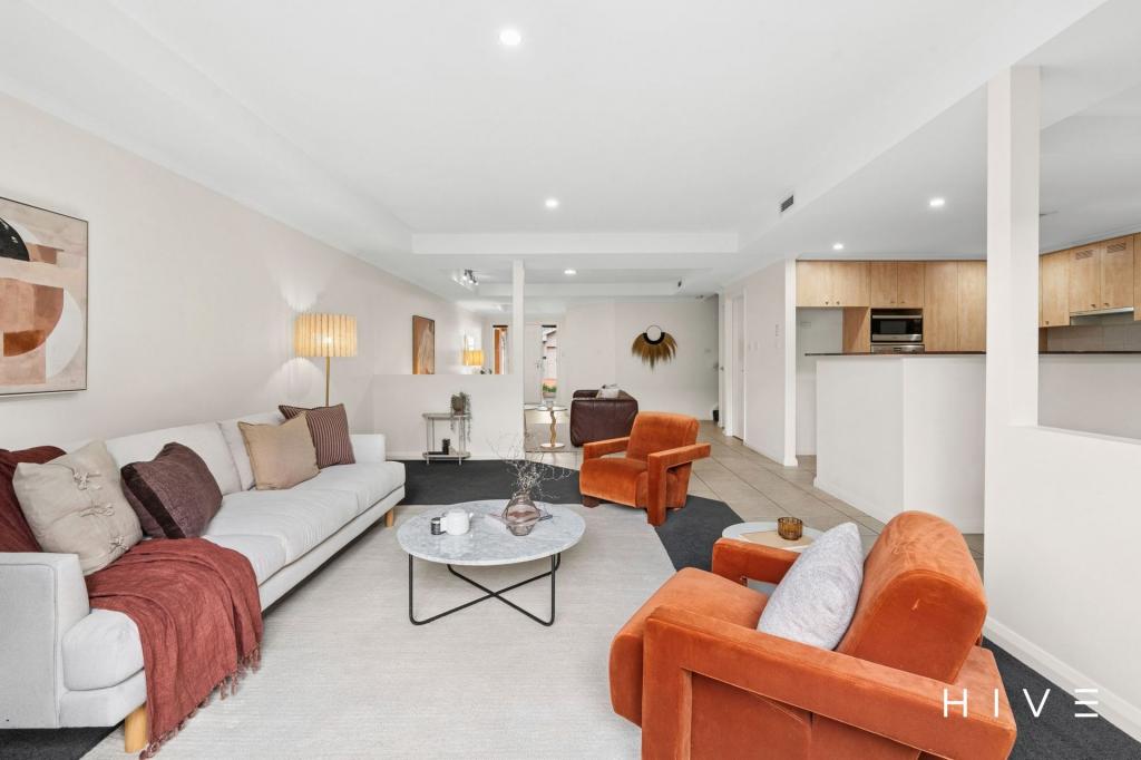 111/50 Ellenborough St, Lyneham, ACT 2602