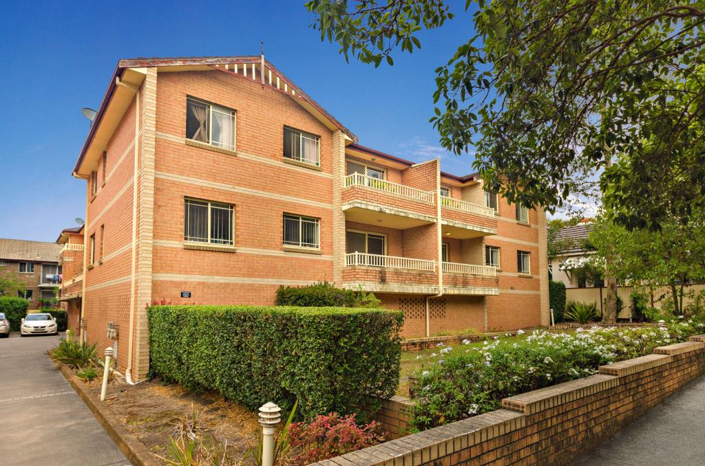 1/6-8a Exeter Rd, Homebush West, NSW 2140