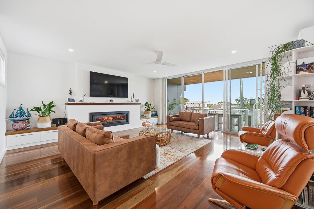 3b Hopetoun St, Inverloch, VIC 3996