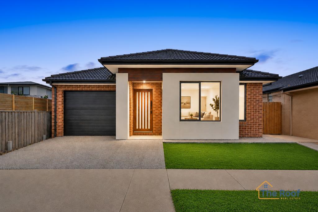 4 NAKURU PL, MOUNT DUNEED, VIC 3217