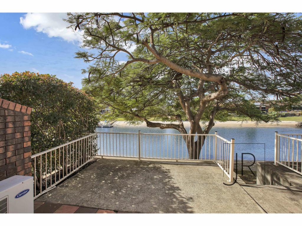 5/17 Aquila Ct, Mermaid Waters, QLD 4218