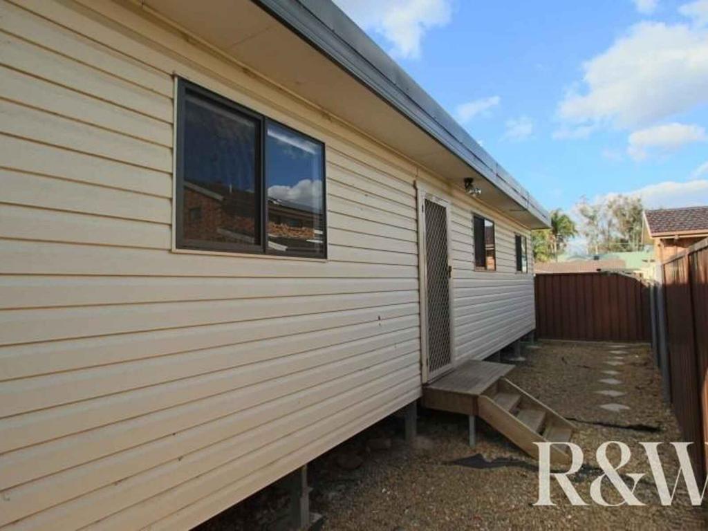 141a Oxford St, Cambridge Park, NSW 2747