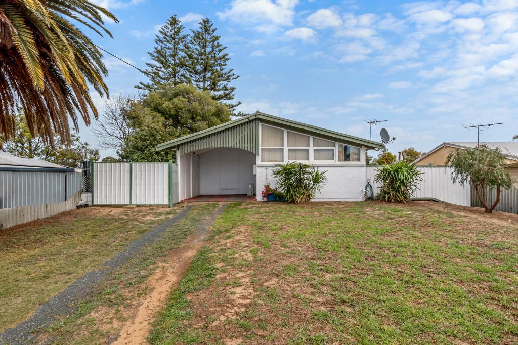 21 Mccormick St, Warnbro, WA 6169