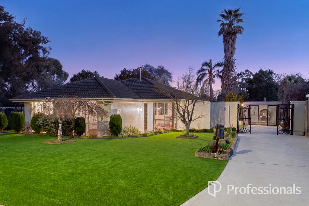 10 Bowen Ct, Berwick, VIC 3806