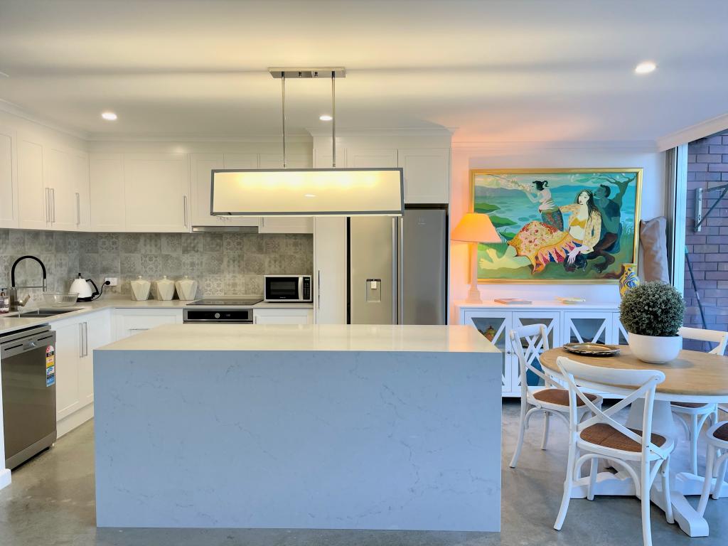 21/111 Rio Vista Bvd, Broadbeach Waters, QLD 4218