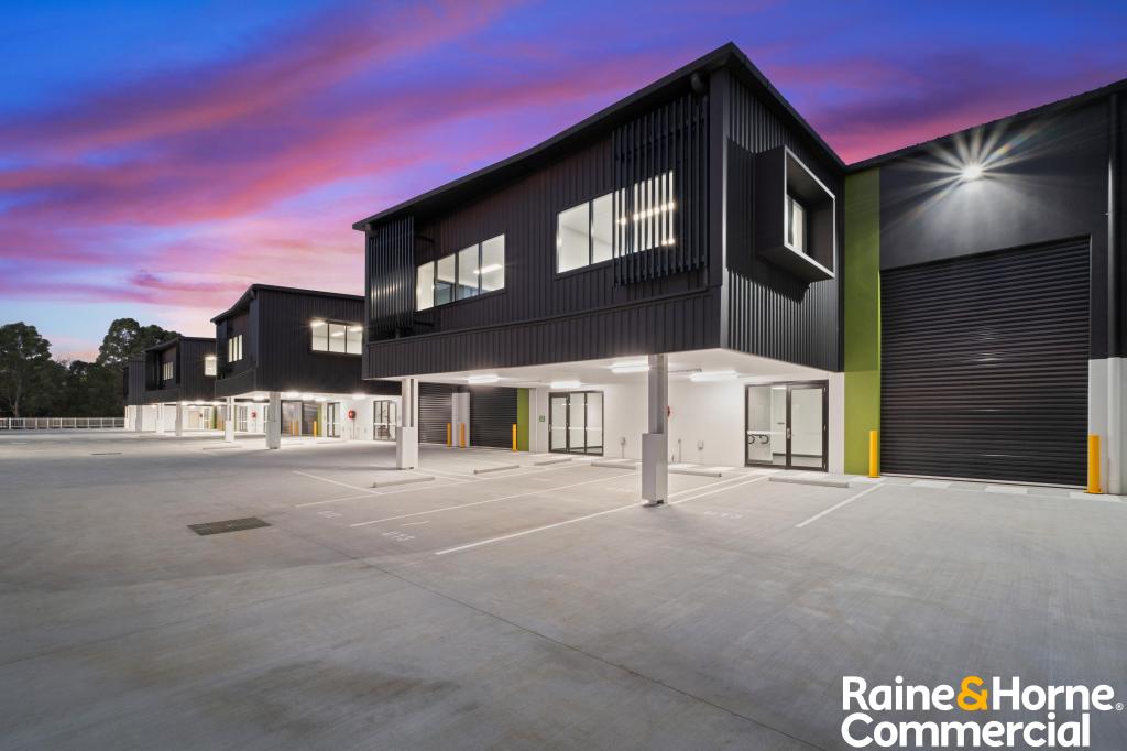 12 & 13/566 Rode Rd, Chermside, QLD 4032