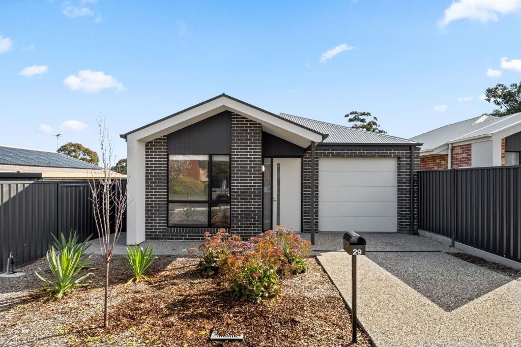 29 Helsinki Rd, Hackham West, SA 5163