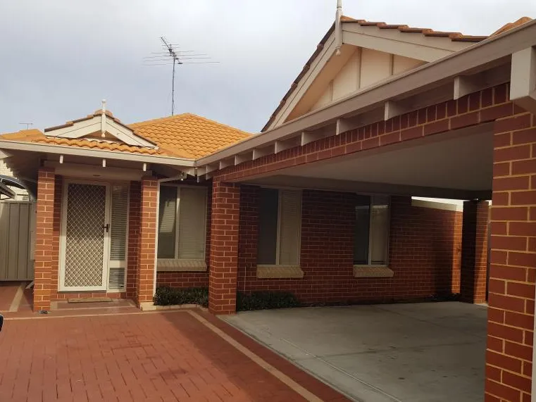 4/41 TUCKEY ST, MANDURAH, WA 6210
