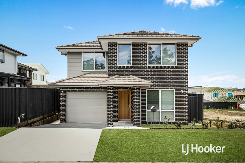 16 Inverell St, Rouse Hill, NSW 2155