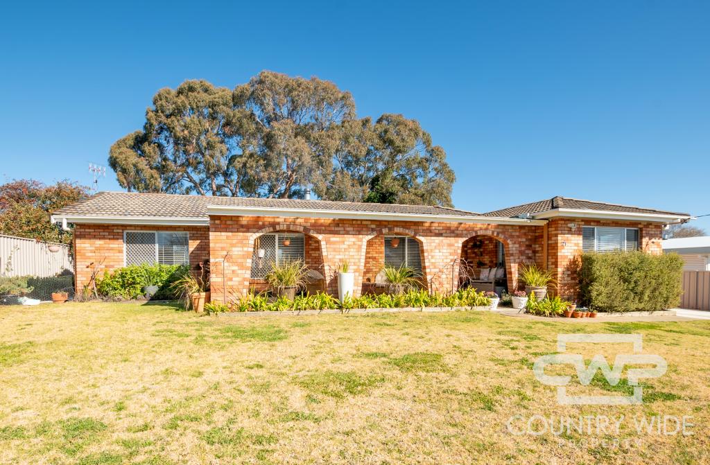 21 Cross St, Glen Innes, NSW 2370