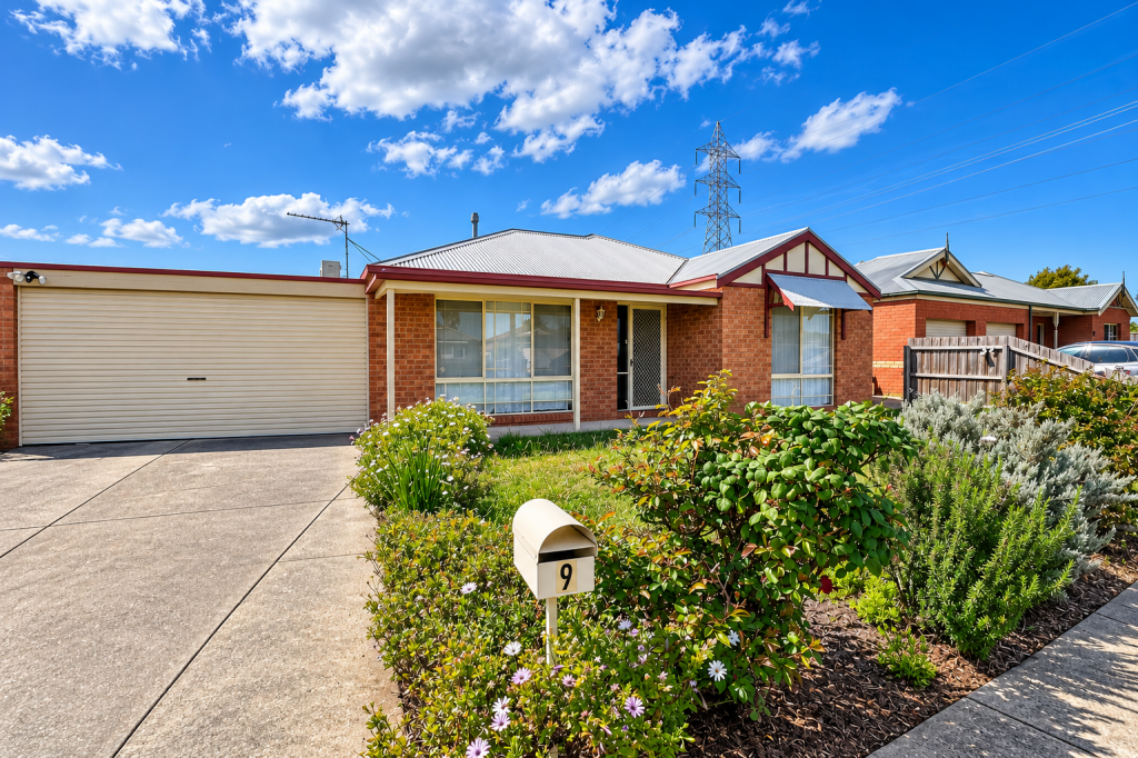 9 Hindle St, Grovedale, VIC 3216