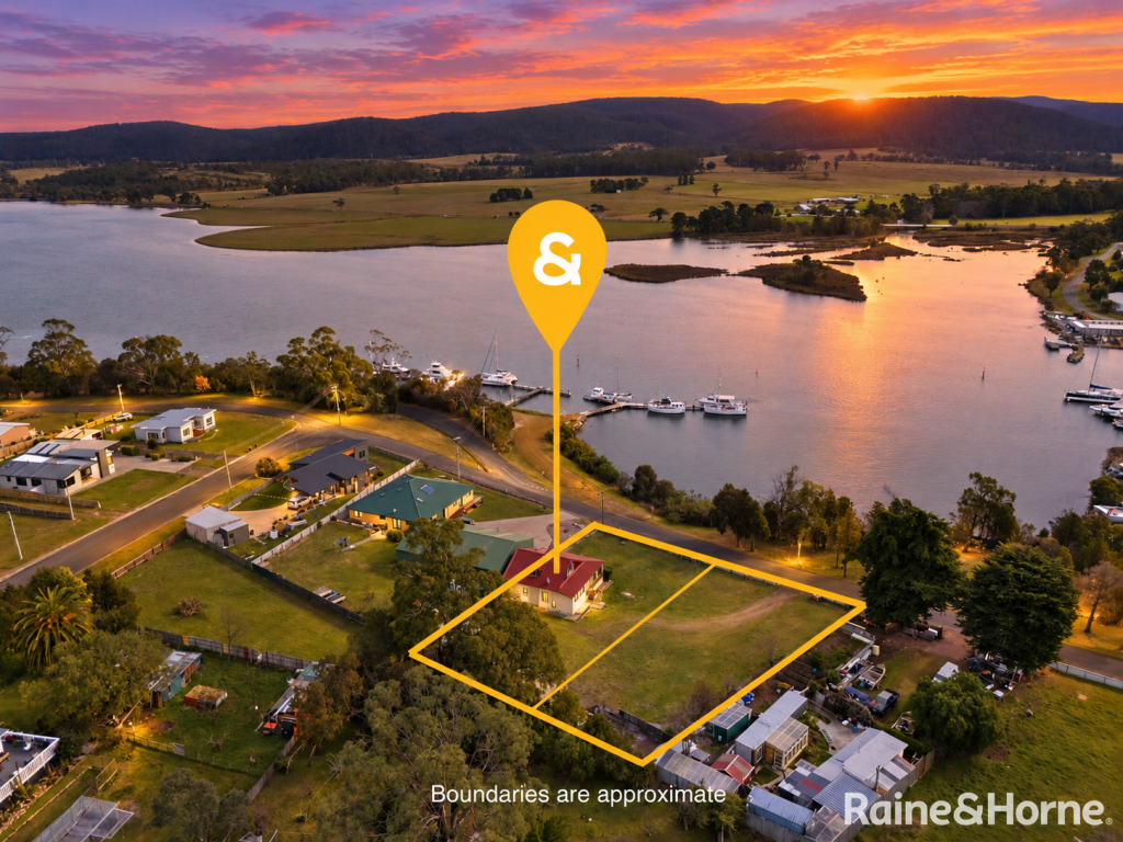 23a Esplanade East, Triabunna, TAS 7190