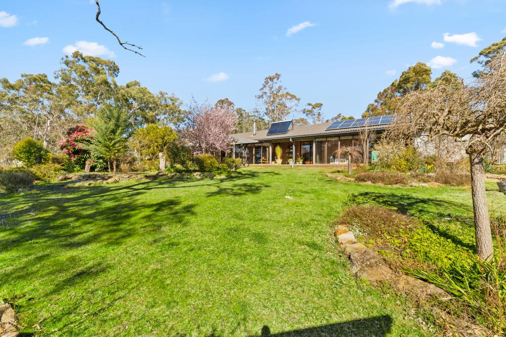 208 Poppet Rd, Wamboin, NSW 2620